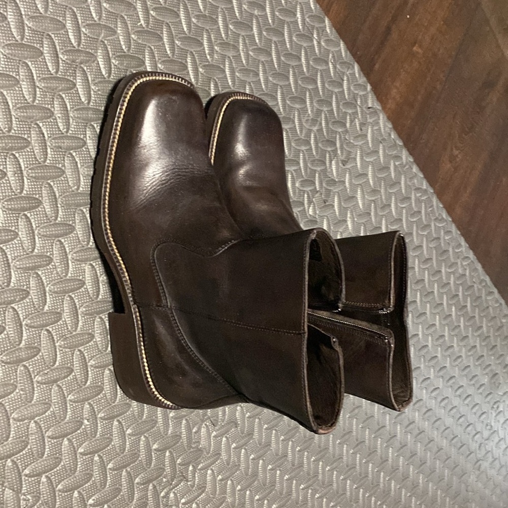 Boots - Picture 2 of 3
